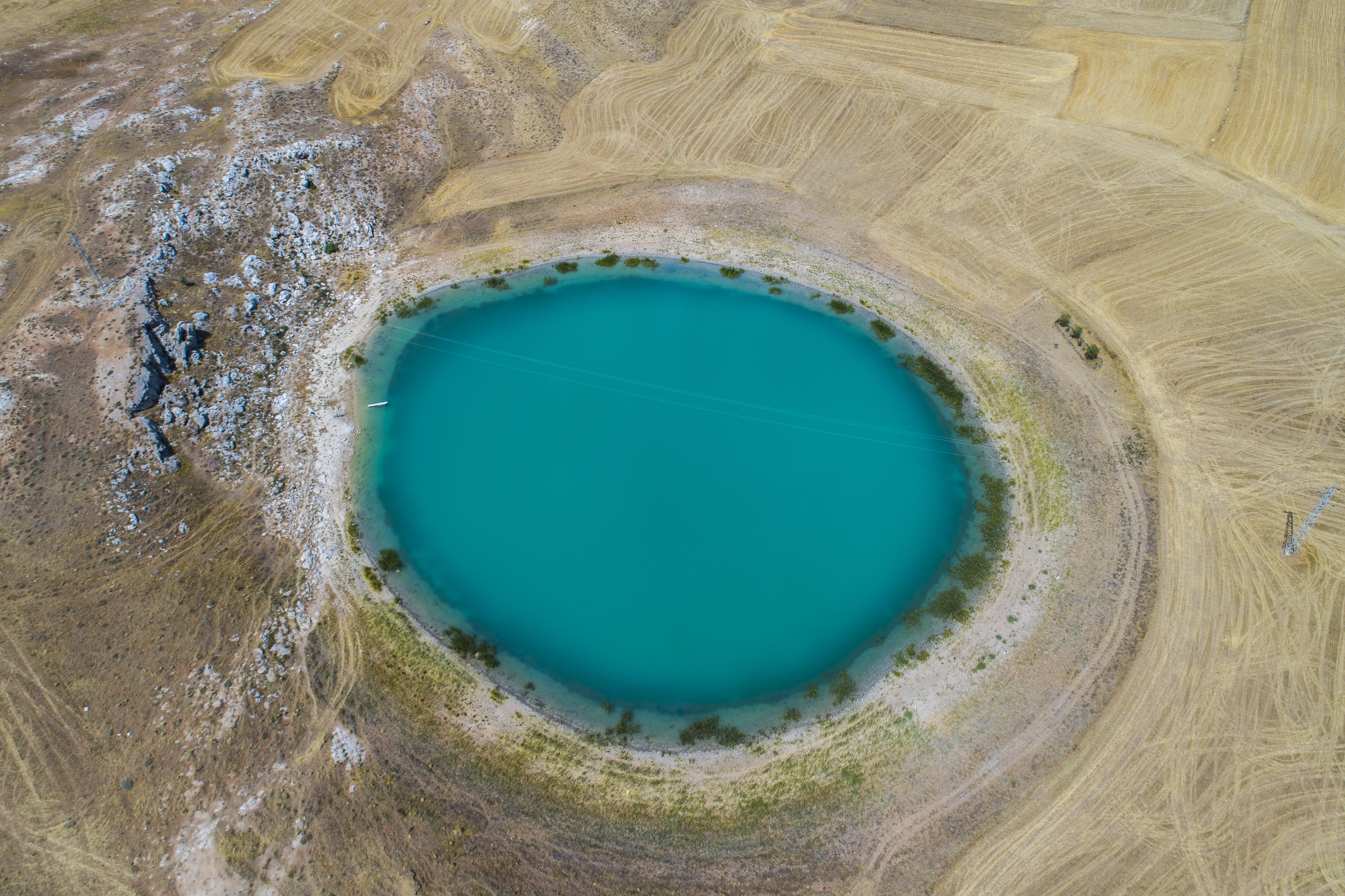 Sivas'ın "nazar boncuğu"nu andıran gölleri turizme kazandırılmayı bekliyor