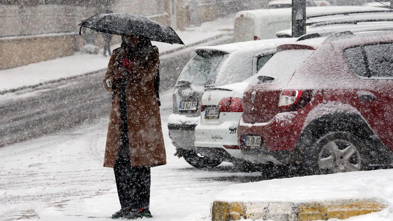 Hava Durumu: Türkiye'ye Soğuk Hava Dalgası Geliyor